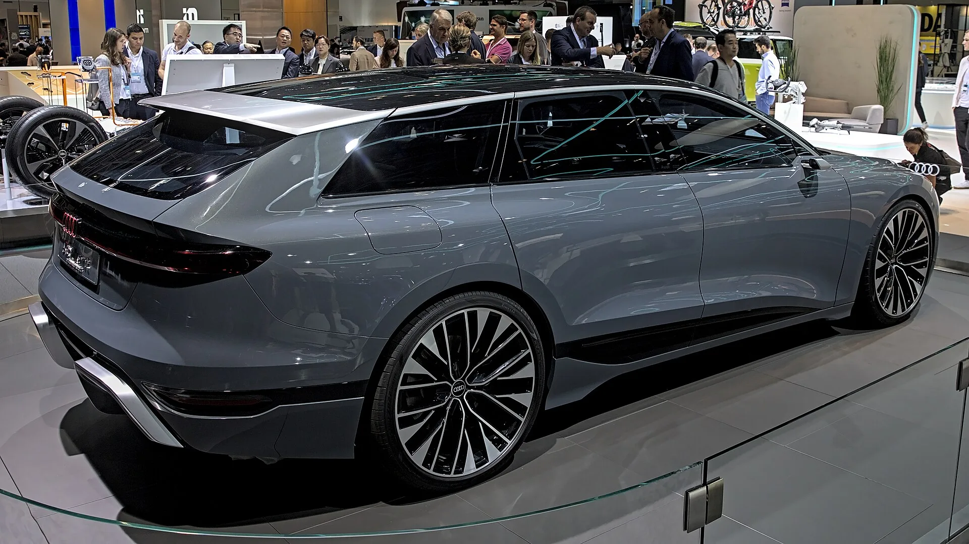 Audi A6 e-tron