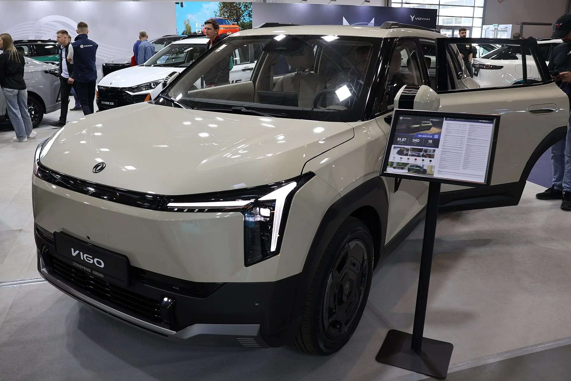 Dongfeng Nammi Nammi 06 (Dongfeng Vigo)