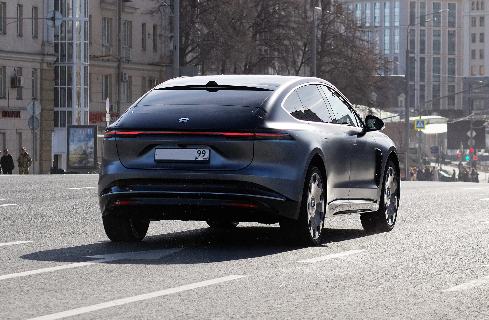 NIO ET9